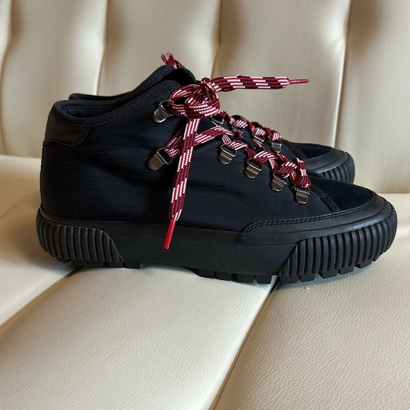 Rag & Bone Army Lace Up Low Top Hikers - Picture 3 of 10